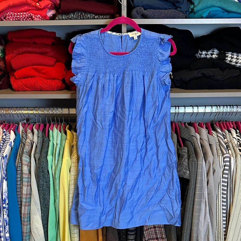 Umgee blue sleeveless smocked button back keyhole closure dress size S